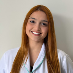 Dra. Larissa Raupp Oliveira